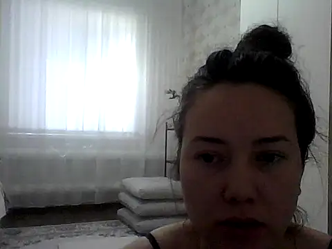 Snapshot of Ururee chatting on 09/22/25, 08:16 Ururee online show from 09/22/25, 08:16