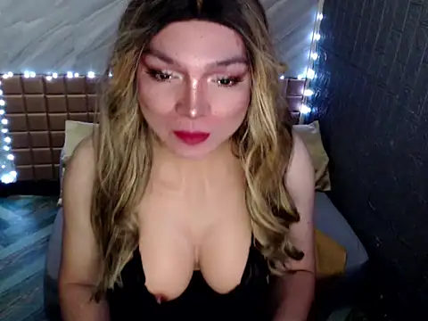 Asiandollxxx4uandMe online show from 05/05/26, 08:22