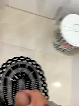 Snapshot of Teyxa19cm chatting on 10/08/25, 04:15 Teyxa19cm online show from 10/08/25, 04:15