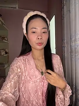 Dau-Tayy online show from 11/30/25, 05:44