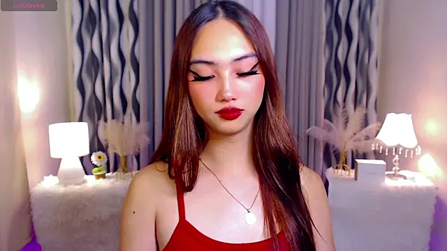 Kiah Wyatt online show from 10/29/25, 04:26