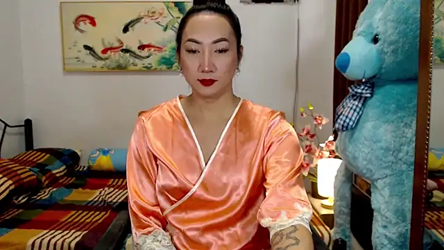 Snapshot of LovelyQueen69 chatting on 09/14/25, 10:53 LovelyQueen69 online show from 09/14/25, 10:53