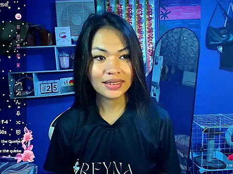 urgirljane online show from 07/25/26, 10:18