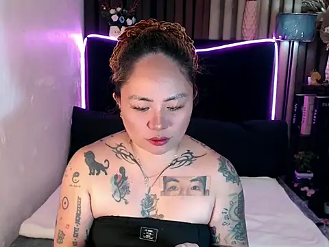 EstellaStarXxx online show from 05/18/26, 08:58