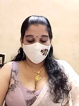 amelia-rani online show from 10/31/25, 04:35