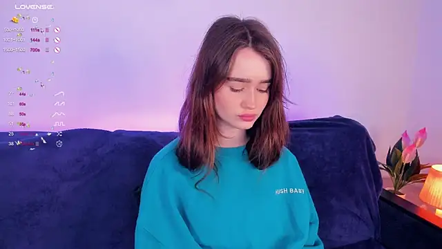 Snapshot of lovelyalivia chatting on 10/05/25, 09:29 lovelyalivia online show from 10/05/25, 09:29