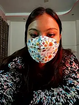 colleen hoover online show from 12/13/25, 07:53