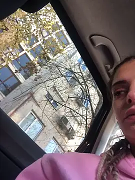 sweetchery999999 online show from 12/01/25, 07:57