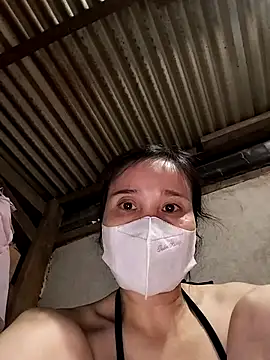 Snapshot of Baby-sexyass96 chatting on 10/17/25, 12:30 Baby-sexyass96 online show from 10/17/25, 12:30