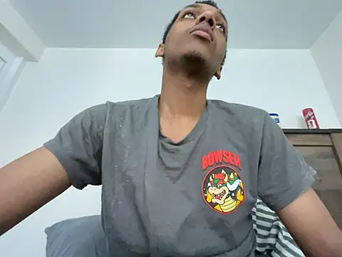 Snapshot of zeeeky_33deep chatting on 07/02/26, 05:57 zeeeky 33deep online show from 07/02/26, 05:57