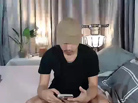 Snapshot of cute_richard24 chatting on 09/25/25, 08:07 cute richard24 online show from 09/25/25, 08:07