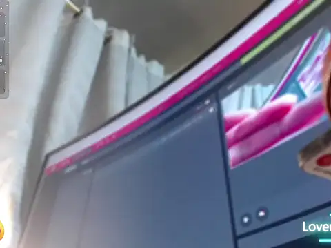 Snapshot of cute_vanessa12 chatting on 11/11/25, 11:21 cute vanessa12 online show from 11/11/25, 11:21