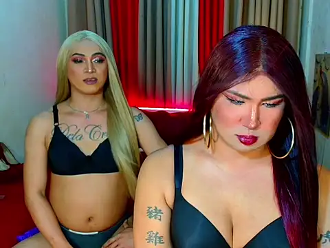 Snapshot of UnlimitedCumShow chatting on 09/18/25, 11:34 UnlimitedCumShow online show from 09/18/25, 11:34