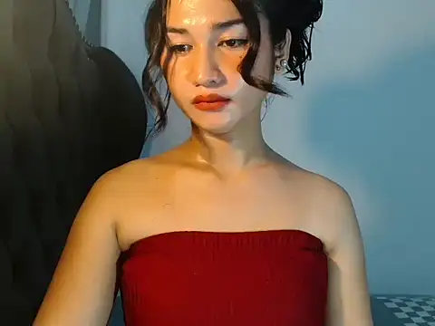 lava lux online show from 06/23/26, 04:21