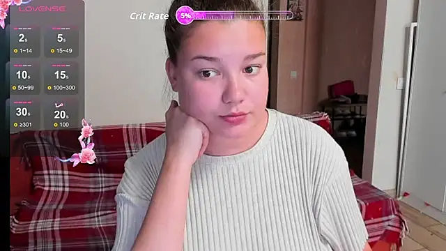 Snapshot of LinaElasm chatting on 10/10/25, 09:41 LinaElasm online show from 10/10/25, 09:41