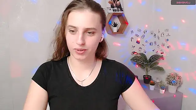 Snapshot of AmandaDimond_ chatting on 10/25/25, 12:45 AmandaDimond online show from 10/25/25, 12:45