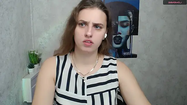 Snapshot of AmandaDimond_ chatting on 11/02/25, 11:56 AmandaDimond online show from 11/02/25, 11:56