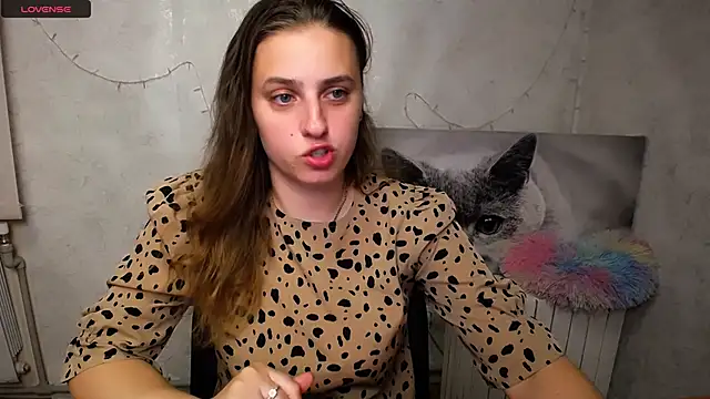 AmandaDimond  online show from 06/08/26, 11:54