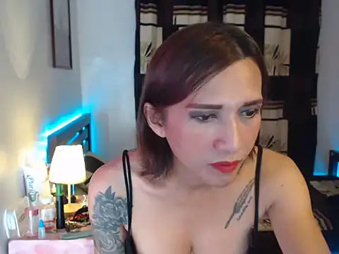 hottielicious slut69 online show from 11/08/25, 12:38