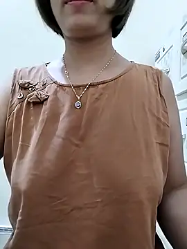 Snapshot of love_sexy090 chatting on 09/28/25, 12:05 love sexy090 online show from 09/28/25, 12:05