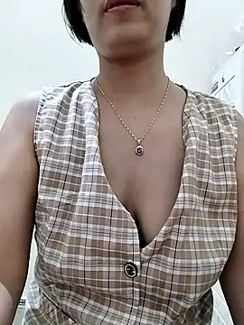 Snapshot of love_sexy090 chatting on 10/05/25, 12:09 love sexy090 online show from 10/05/25, 12:09