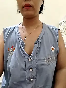 Snapshot of love_sexy090 chatting on 10/12/25, 11:48 love sexy090 online show from 10/12/25, 11:48