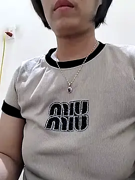 Snapshot of love_sexy090 chatting on 10/24/25, 11:56 love sexy090 online show from 10/24/25, 11:56