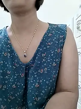 Snapshot of love_sexy090 chatting on 11/01/25, 01:07 love sexy090 online show from 11/01/25, 01:07