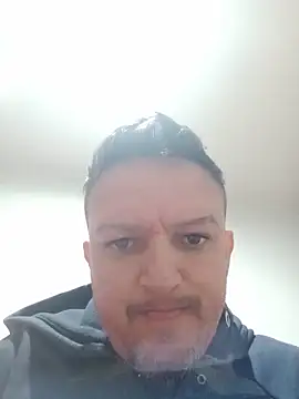 Snapshot of Suamulherfeliz chatting on 06/10/26, 10:58 Suamulherfeliz online show from 06/10/26, 10:58