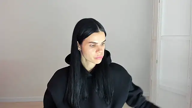 Amelisweett online show from 10/10/25, 08:13