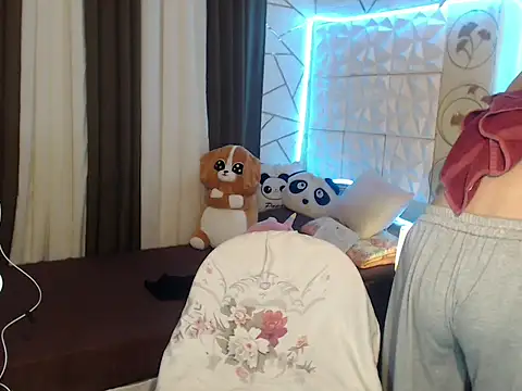 Alluring Ashley online show from 04/29/26, 12:16