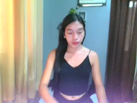Snapshot of kayesweet02 chatting on 06/10/26, 03:39 kayesweet02 online show from 06/10/26, 03:39