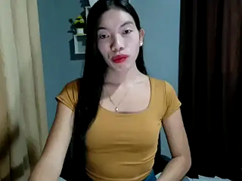 Snapshot of kayesweet02 chatting on 06/13/26, 03:04 kayesweet02 online show from 06/13/26, 03:04