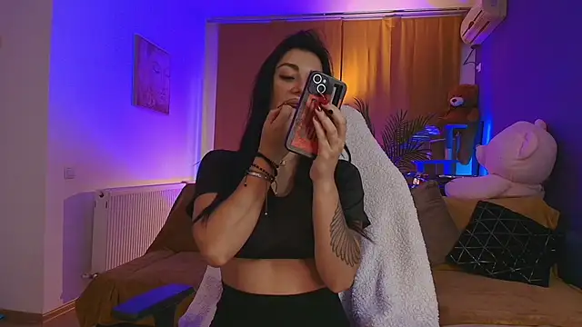 Snapshot of AnyaKim chatting on 10/03/25, 09:50 AnyaKim online show from 10/03/25, 09:50