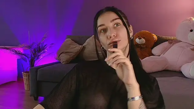 AnyaKim online show from 06/05/26, 09:26