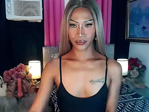 sassylatina online show from 06/12/26, 04:28
