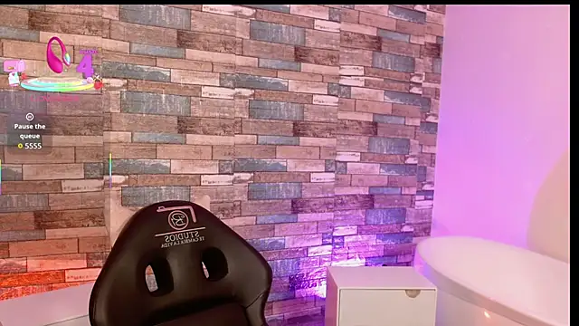 LIHIAN TAY online show from 10/07/25, 11:51