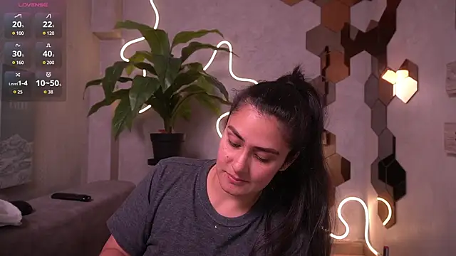 saritass  online show from 07/18/26, 03:22