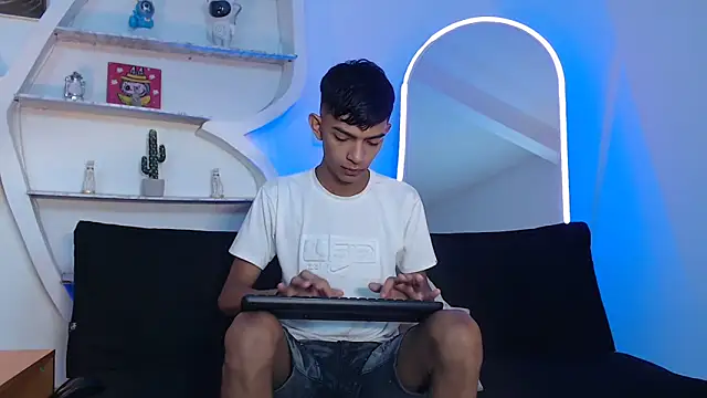 PRETTY SEX1 online show from 10/03/25, 01:19