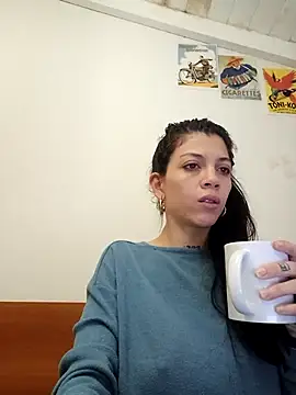 Paula Alameda online show from 09/15/25, 12:16