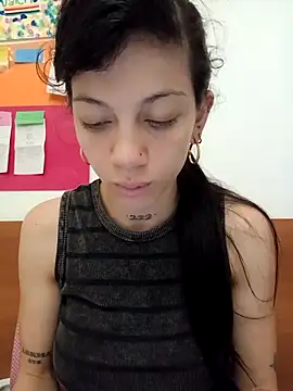 Paula Alameda online show from 10/22/25, 08:41