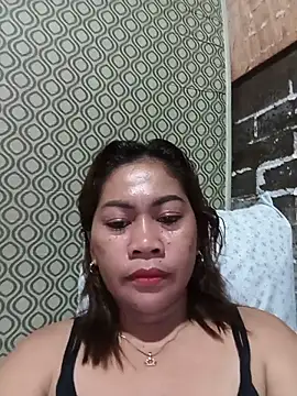 sexybitch 02 online show from 06/10/26, 03:50
