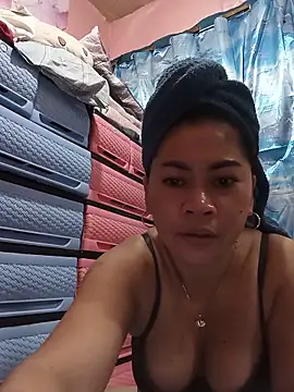 sexybitch 02 online show from 07/01/26, 12:45