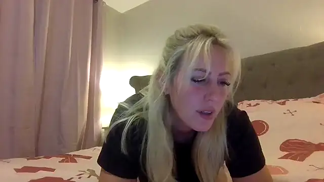 Snapshot of stormy_p chatting on 09/14/25, 06:18 stormy p online show from 09/14/25, 06:18