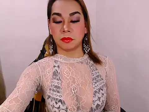 xxMistressWildKimxx online show from 09/11/25, 12:22