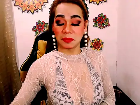 xxMistressWildKimxx online show from 10/25/25, 02:30