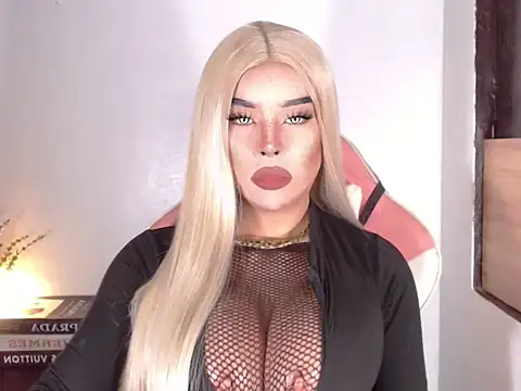 Snapshot of NataliaFernandezz chatting on 03/15/26, 05:08 NataliaFernandezz online show from 03/15/26, 05:08