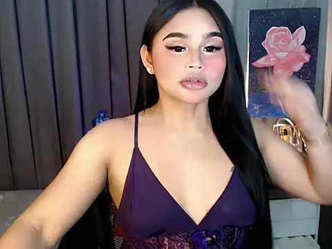 Candice cummer online show from 07/25/26, 06:05