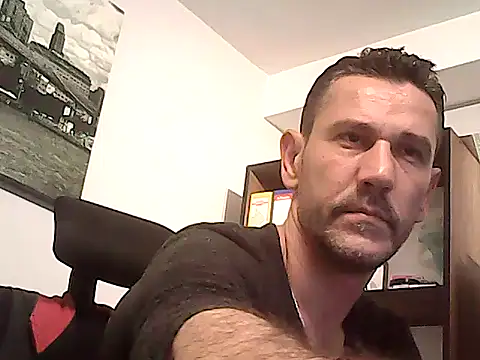 Snapshot of mastercharisma35 chatting on 02/12/26, 02:23 mastercharisma35 online show from 02/12/26, 02:23