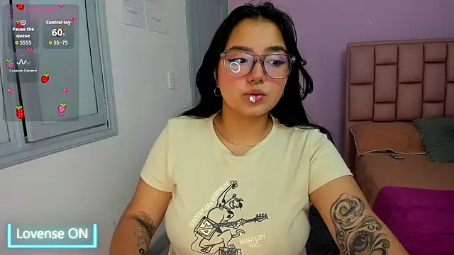 SofiDoll cg online show from 10/22/25, 12:05